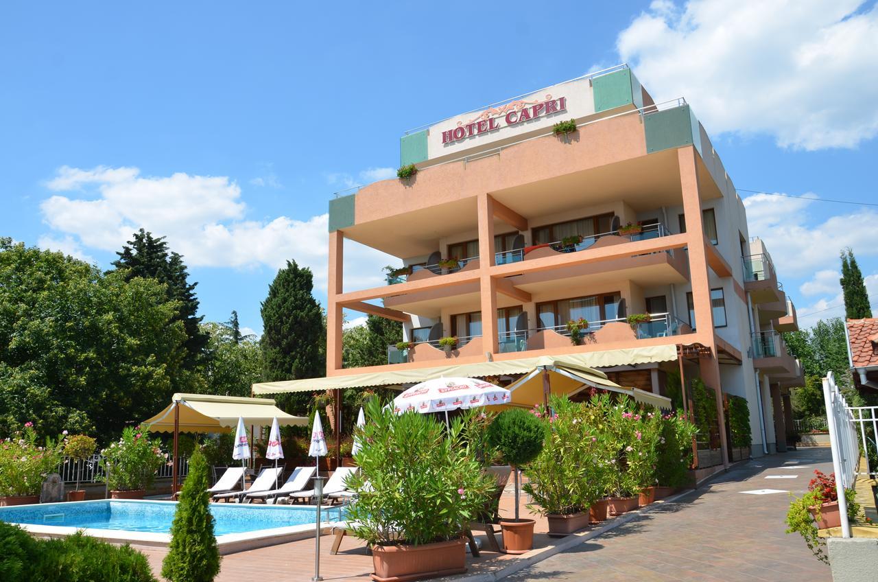 Hotel Capri Νεσέμπαρ Εξωτερικό φωτογραφία